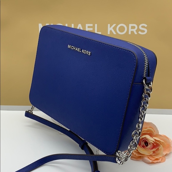 MICHAEL KORS JET SET ITEM LG EW CROSSBODY LEATHER - Picture 3 of 16